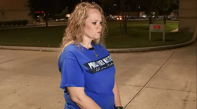 Woman Says She Was Denied Service At Grocery Store Because Of Her Shirt