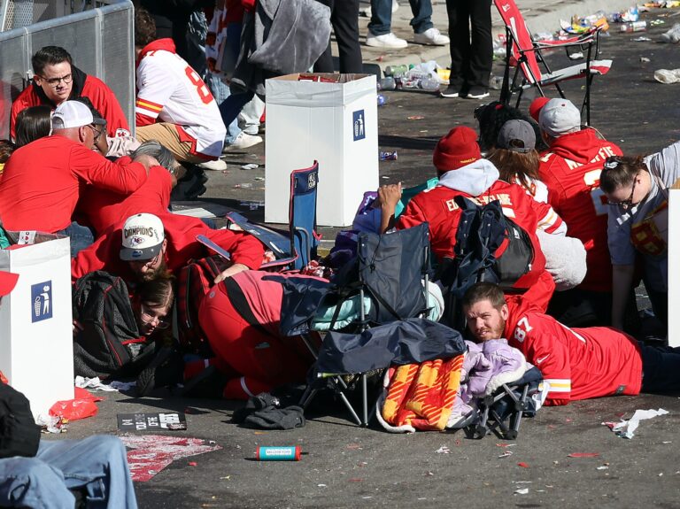 Chiefs Fans Tackle Suspected Shooter At Super Bowl Parade [VIDEO]